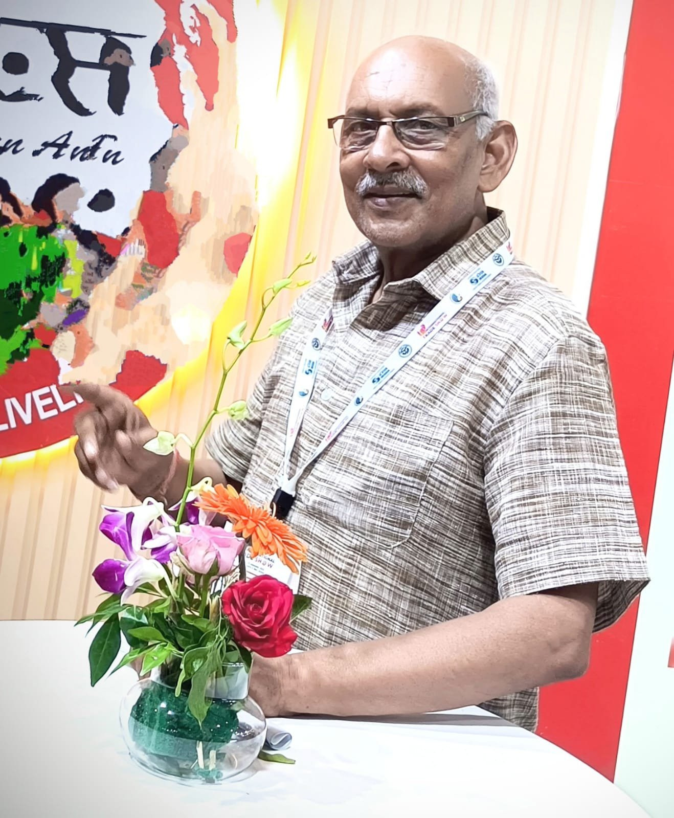 कर्नल लक्ष्मीकांत तिवारी (वेटेरन)